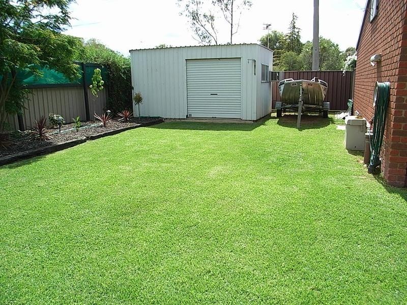 18 Snowden Street, Echuca VIC 3564