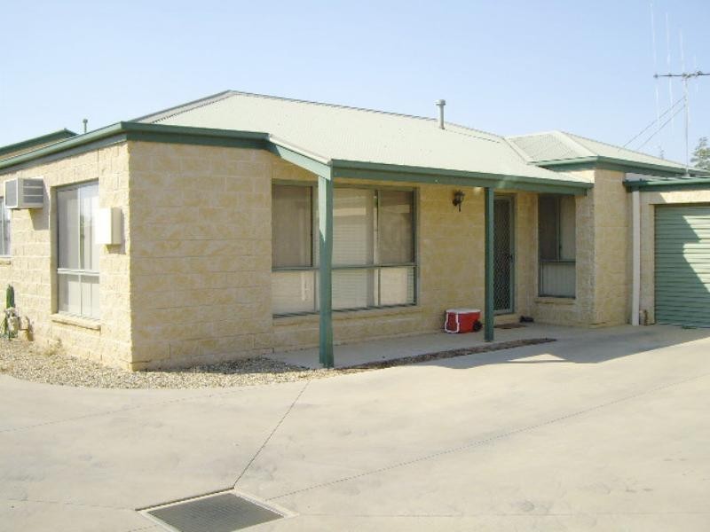 1/121 Hume Street, Echuca VIC 3564