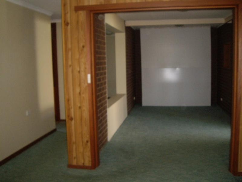 31 Regent Street, Moama NSW 2731