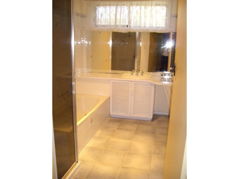 15 Butcher Street, Echuca VIC 3564