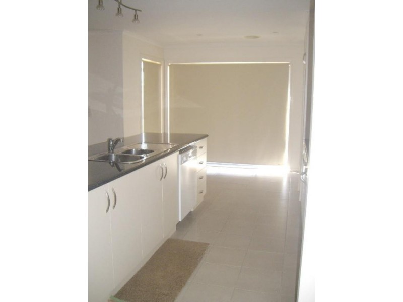 6 Yeovil Court, Echuca VIC 3564