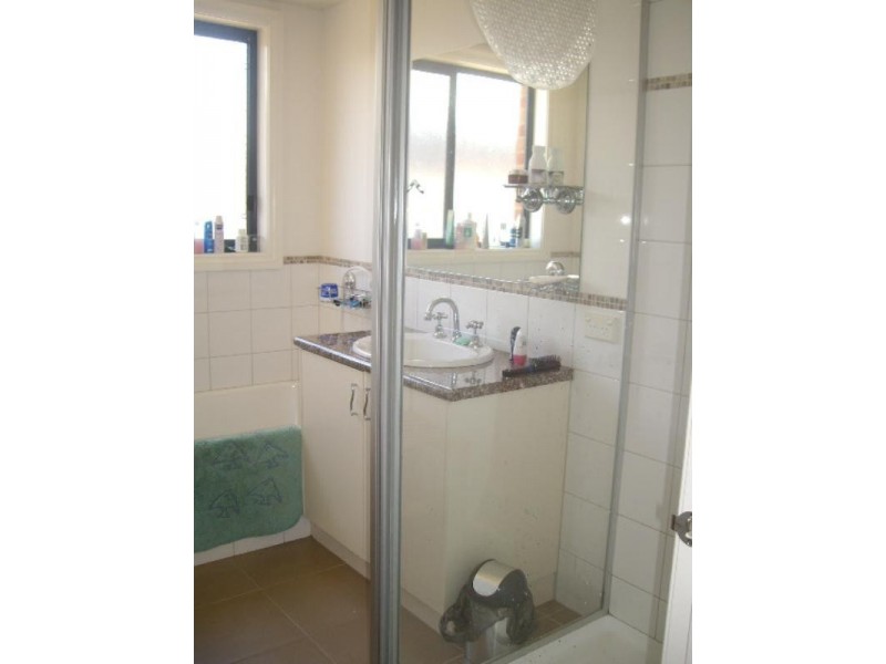 6 Yeovil Court, Echuca VIC 3564