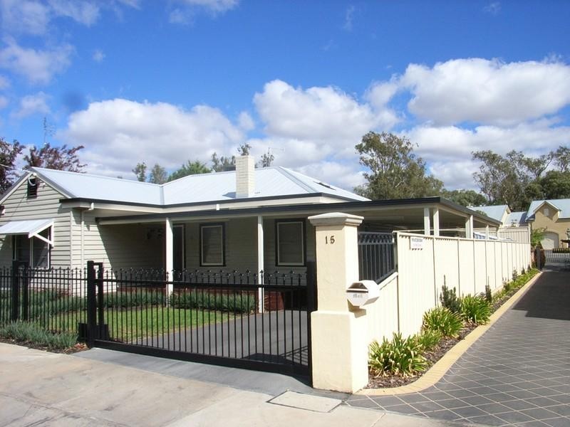 37 Moama Street, Echuca VIC 3564