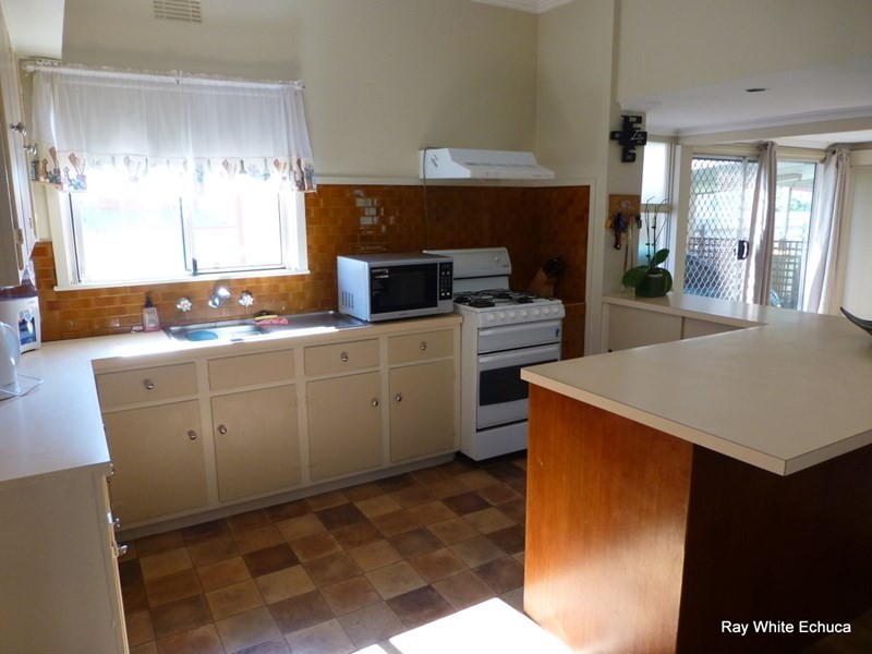 110 Hume Street, Echuca VIC 3564