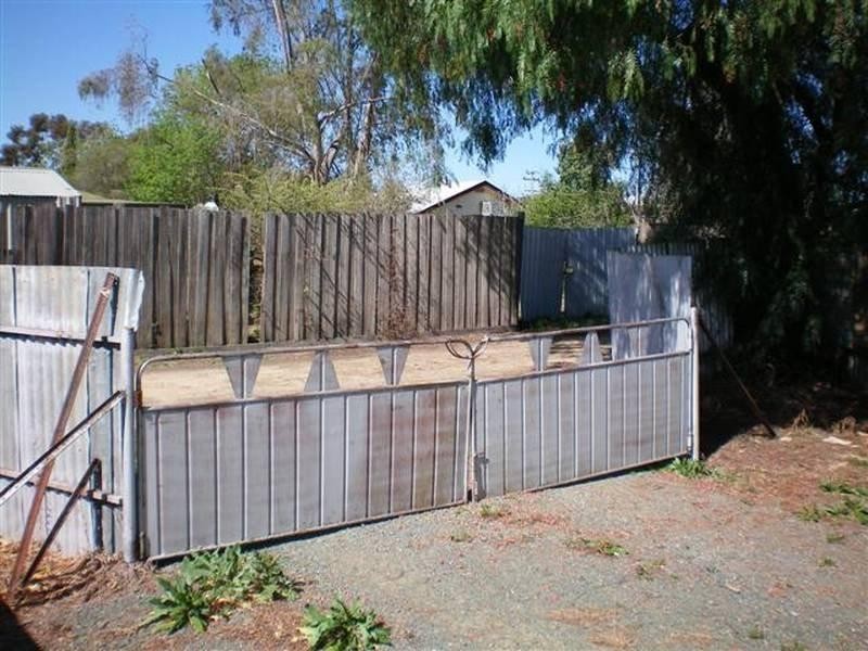 33 Echuca Street, Moama NSW 2731