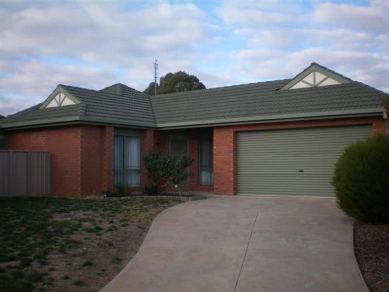 10/2 Jacana Avenue, Moama NSW 2731