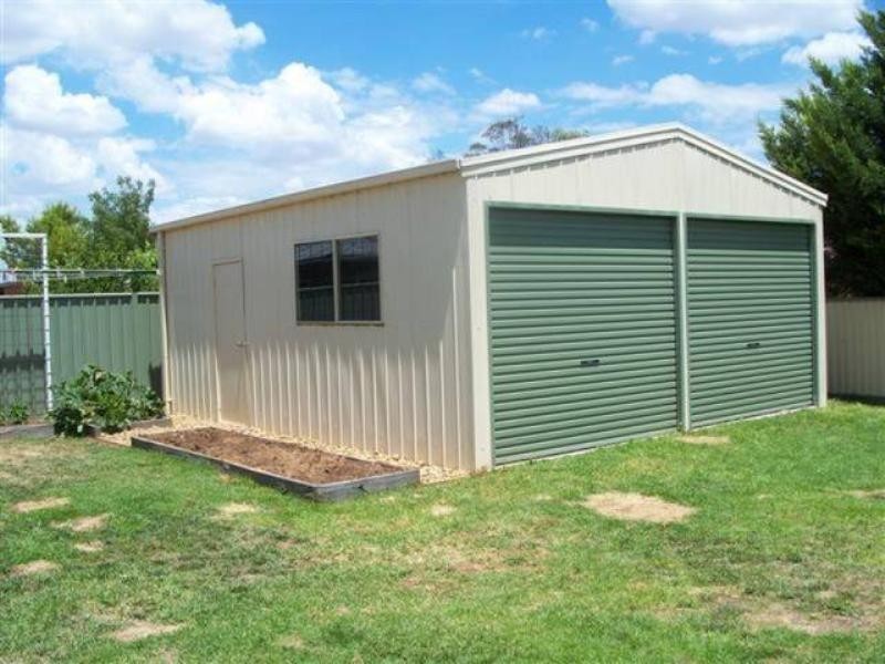 141 Campaspe Esplanade, Echuca VIC 3564