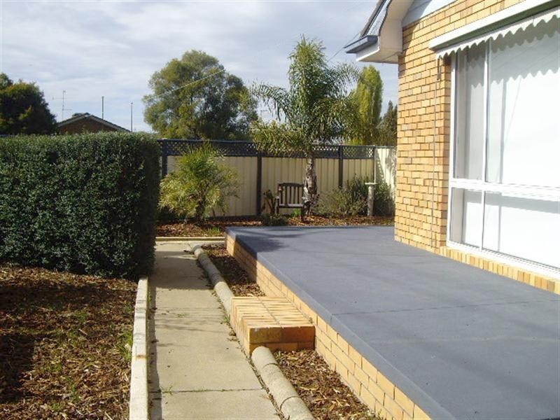 43 Crossen Street, Echuca VIC 3564