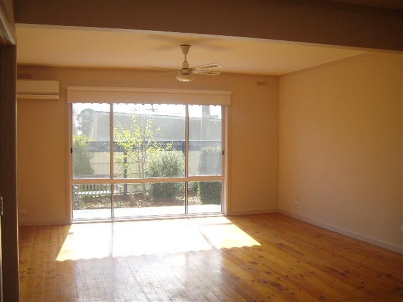 43 Crossen Street, Echuca VIC 3564