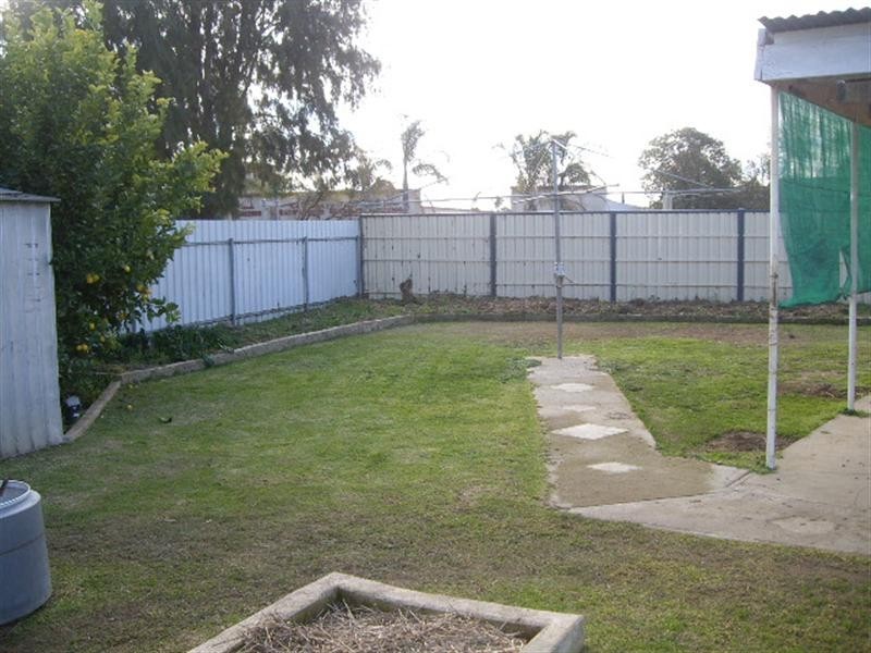 43 Crossen Street, Echuca VIC 3564