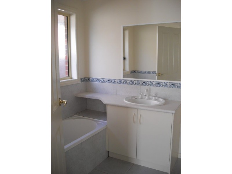 19 Aberdeen Way, Moama NSW 2731