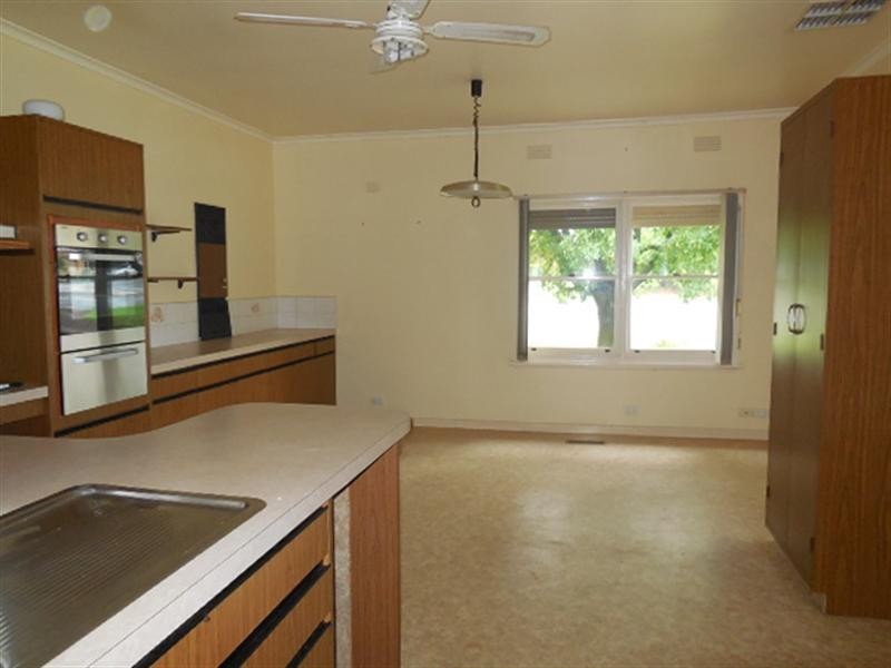 99 Haverfield Street, Echuca VIC 3564