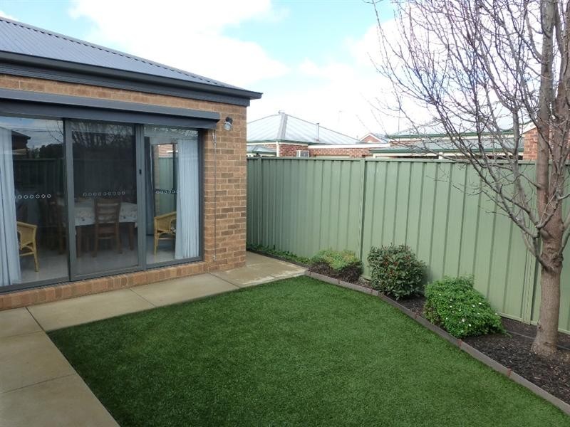 3/120 Hume Street, Echuca VIC 3564