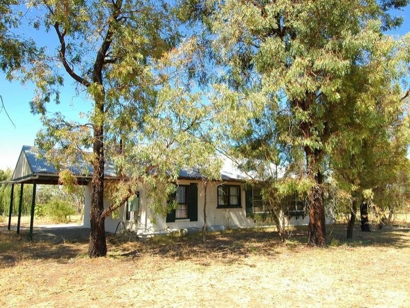 209 Welton School Rd, Torrumbarry, Echuca VIC 3564