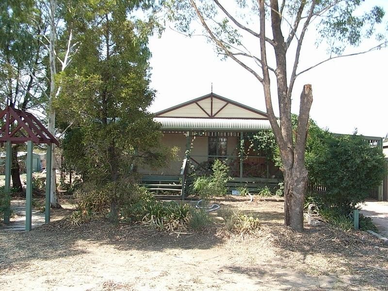 162 Bowen Street, Echuca VIC 3564
