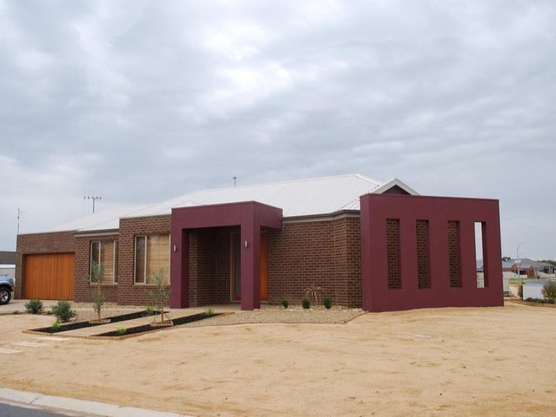 12 Lomond Court, Moama NSW 2731