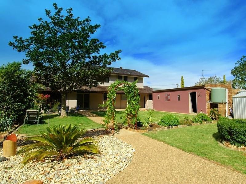 38 Rutley Crescent, Echuca VIC 3564