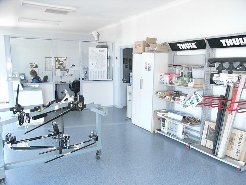 Windscreens 100 Northern Highway, Echuca VIC 3564