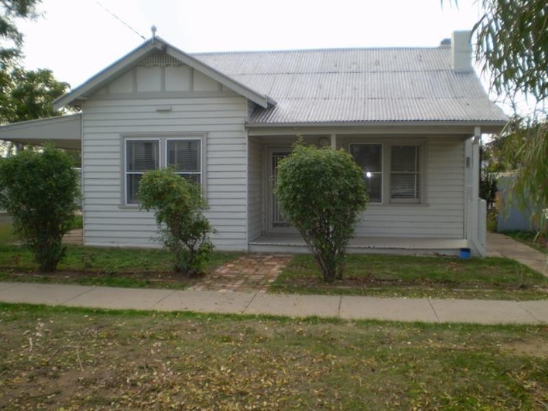 44 Eyre Street, Echuca VIC 3564