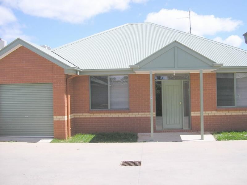 7/6 Warden Street, Moama NSW 2731