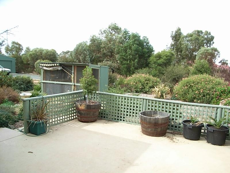 24 Brecon Court, Echuca VIC 3564