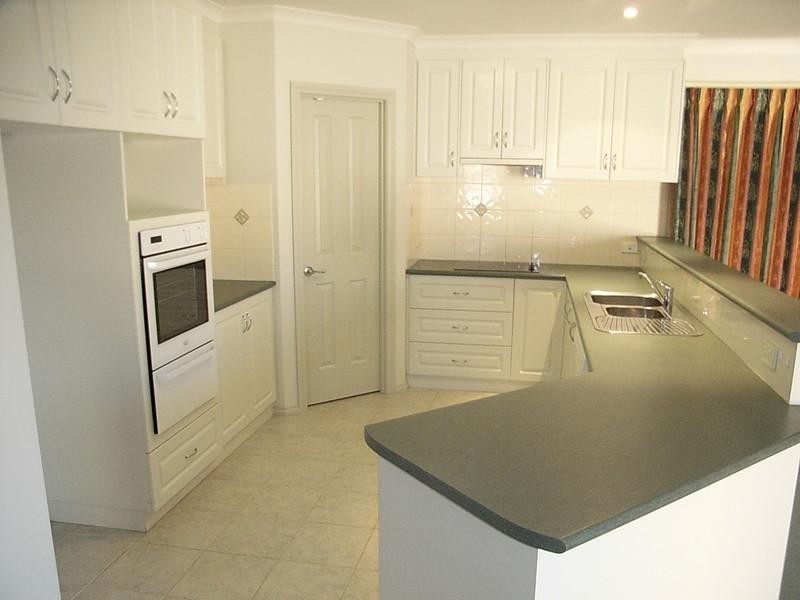 24 Brecon Court, Echuca VIC 3564