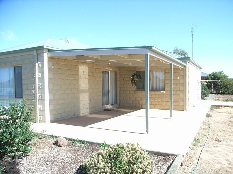 24 Brecon Court, Echuca VIC 3564
