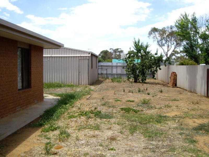 29 High Street, Rochester VIC 3561