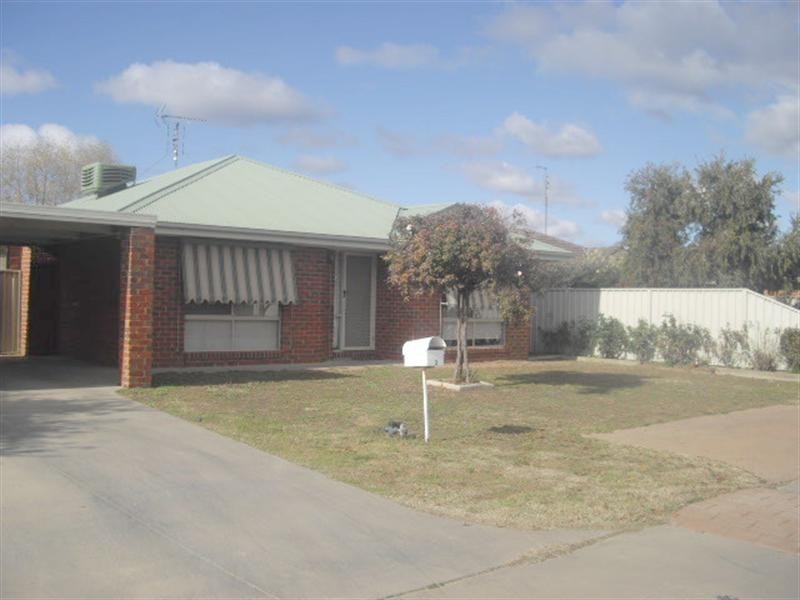 3 The Mews, Moama NSW 2731