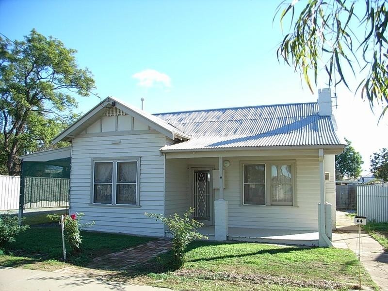 44 Eyre Street, Echuca VIC 3564