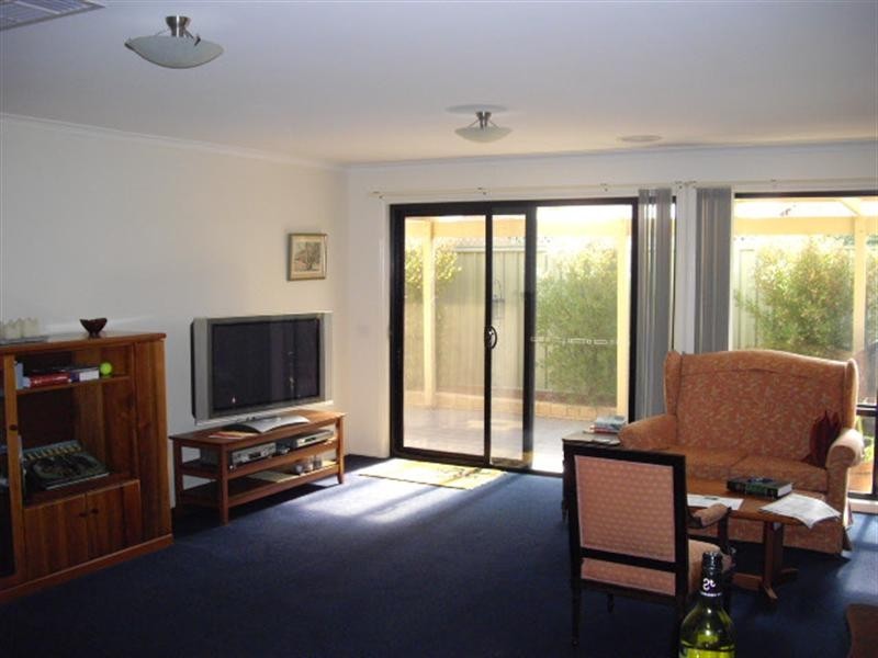 27 Woodlands Circuit, Echuca VIC 3564