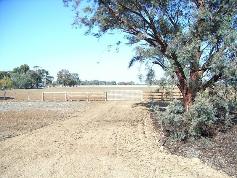 865 Mt Terricks Road, Echuca VIC 3564