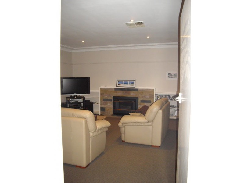 57 Eyre Street, Echuca VIC 3564