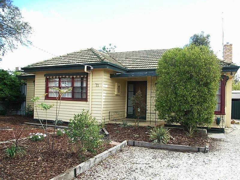 77 Haverfield Street, Echuca VIC 3564