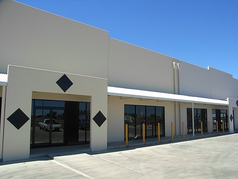 194-196 Ogilvie Avenue, Echuca VIC 3564