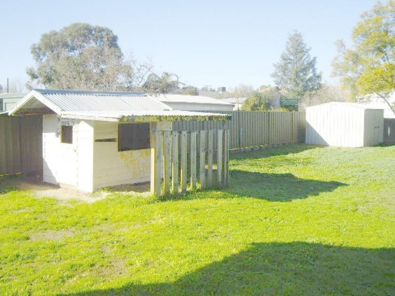 283a Ogilvie Avenue, Echuca VIC 3564