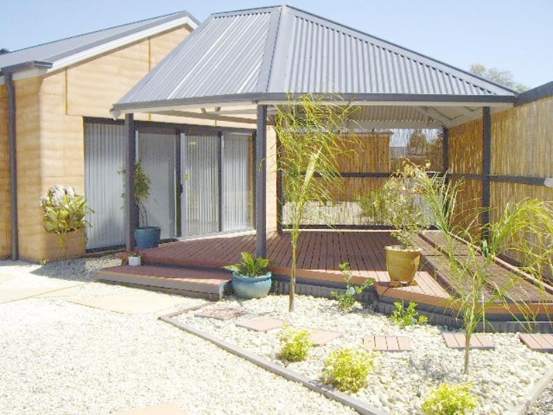 8 Hollara Drive, Moama NSW 2731