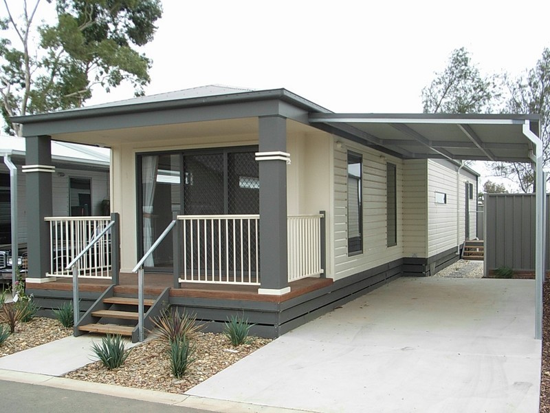 Unit 22 Sun River Home Park, Echuca VIC 3564