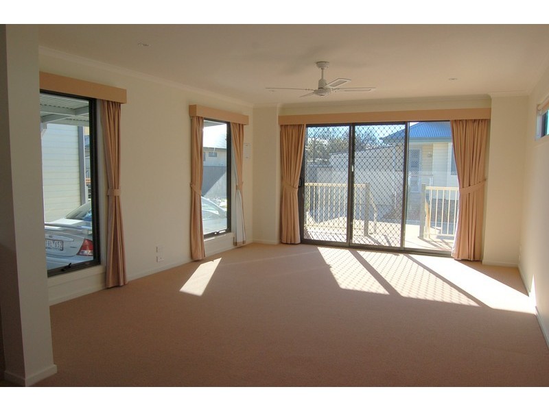 Unit 22 Sun River Home Park, Echuca VIC 3564