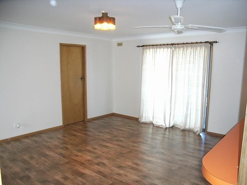 73 Pakenham Street, Echuca VIC 3564