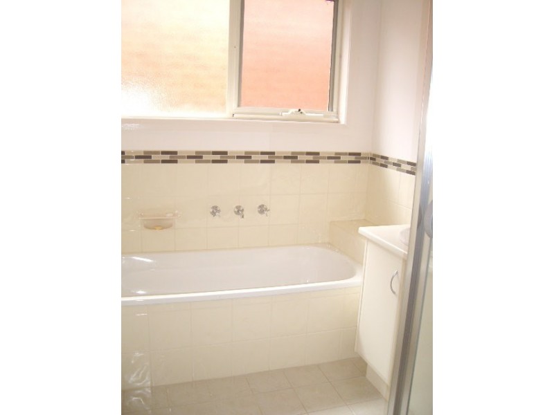 3/2 Lomond Court, Moama NSW 2731