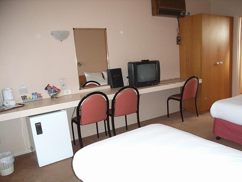 Philadelphia Motor Inn 340 Ogilvie Avenue, Echuca VIC 3564