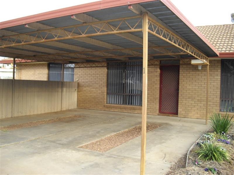 1 Hicks Crescent, Echuca VIC 3564