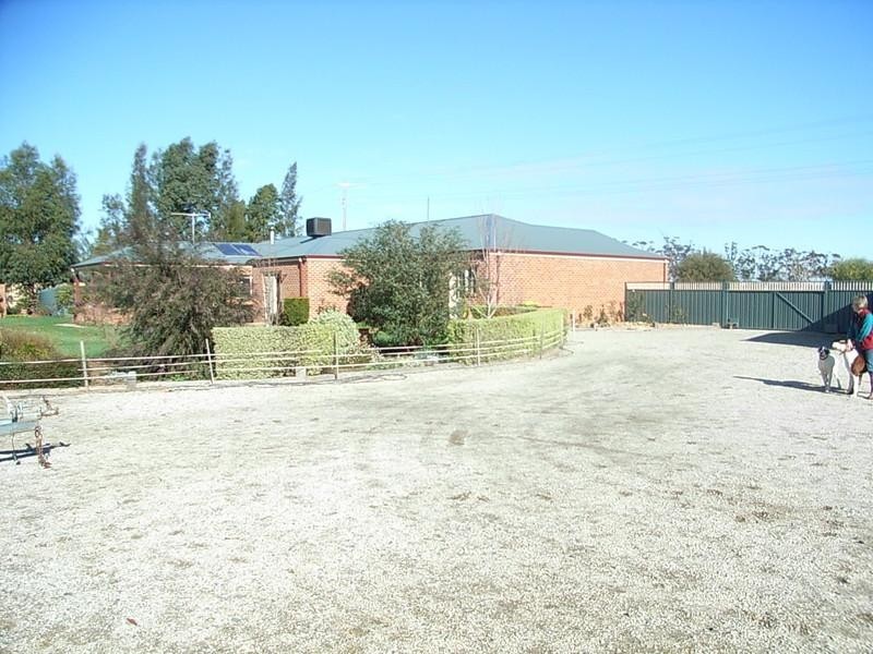 245 Mary Ann Road, Echuca VIC 3564