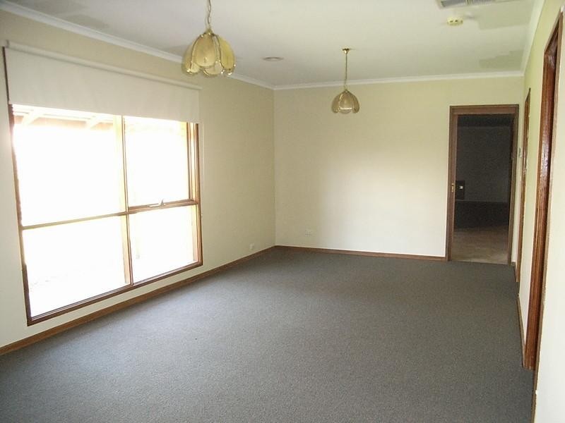 21 Adelaide Crescent, Echuca VIC 3564