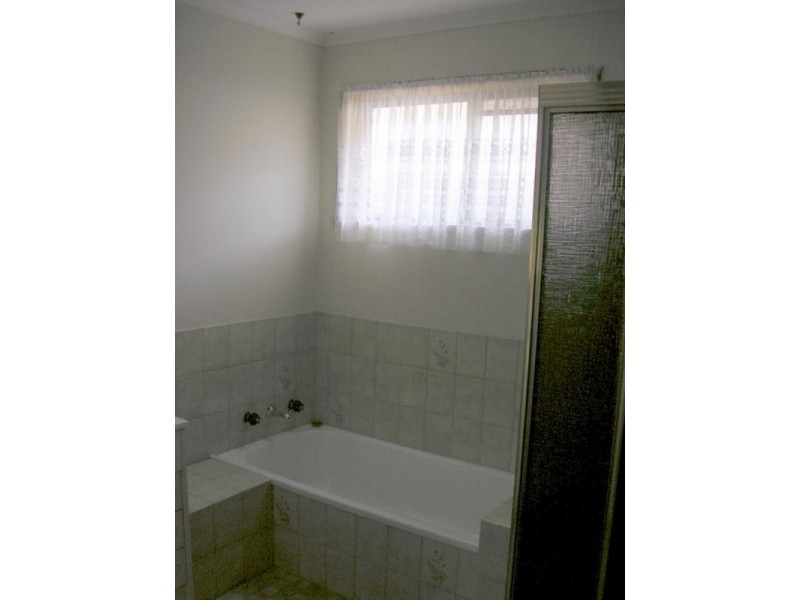 22 Regent Street, Moama NSW 2731