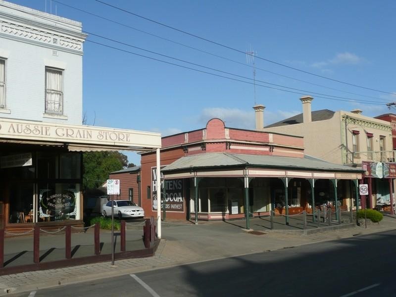586 High Street, Echuca VIC 3564