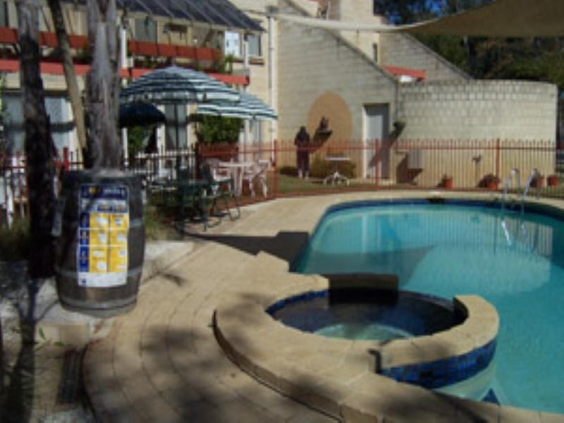 Barham Bridge Motor Inn 1Murray Street, Barham NSW 2732