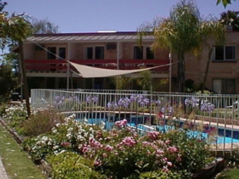 Barham Bridge Motor Inn 1Murray Street, Barham NSW 2732