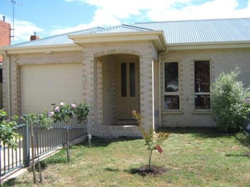 42a McKinlay Street, Echuca VIC 3564